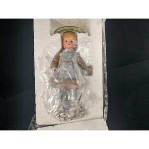 Madame Alexander Figurine- Blast Off 2000 Figurine (Retired Edition)
